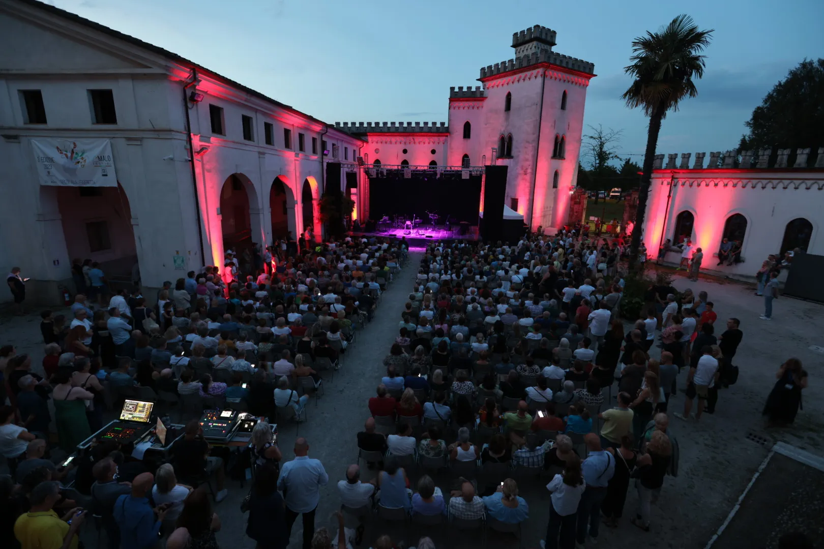 Amalo Festival 2025 - FABRIZIO FONTANA  Si fa in 3